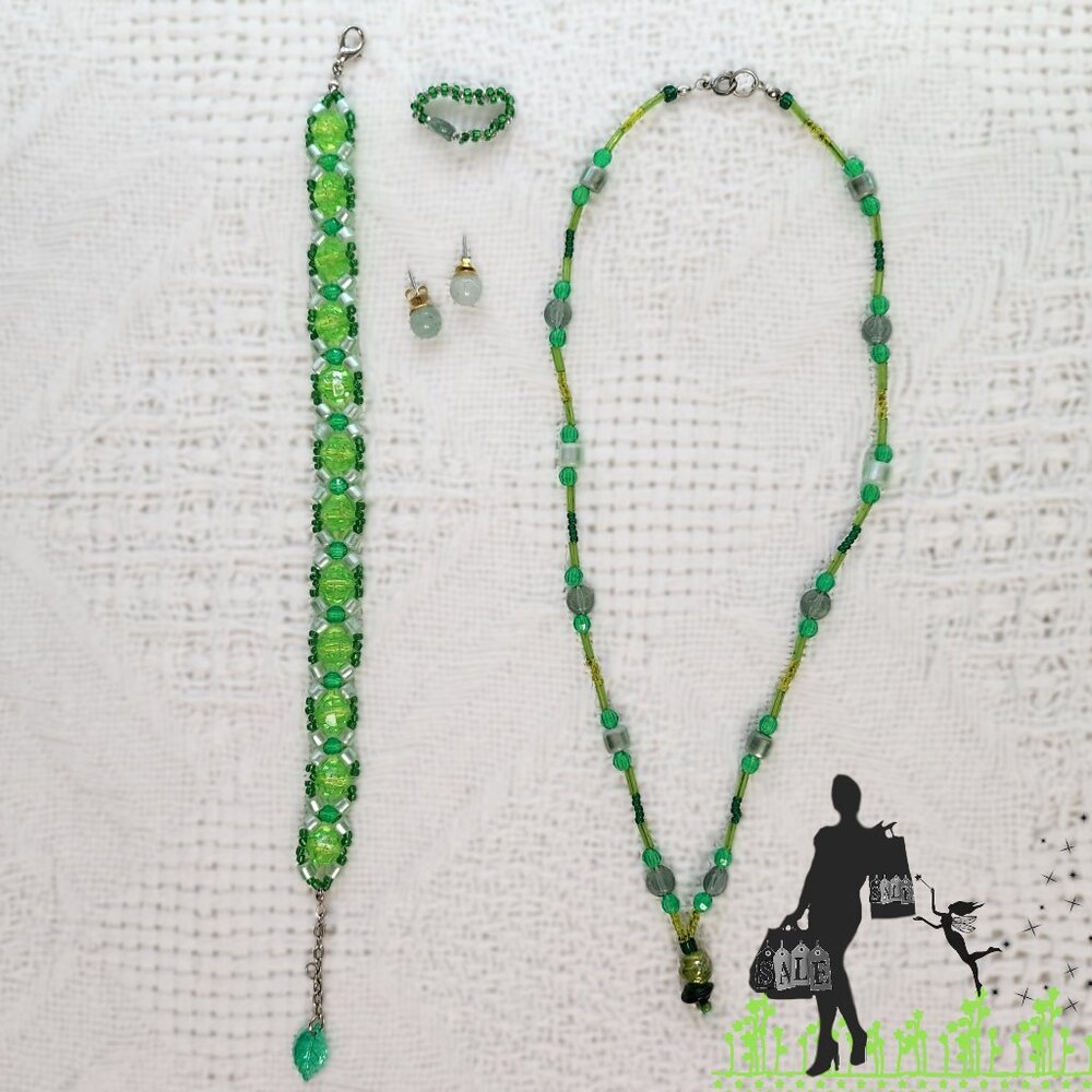 BFD Beaded Set of Jewelry In Green Tones